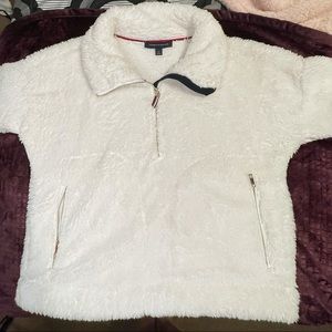 Tommy sweater